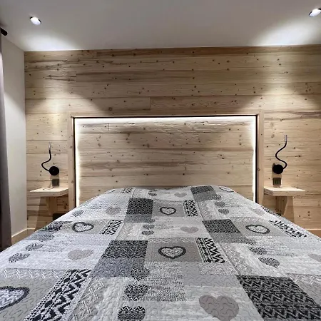 Ours Polaire Bel Village Et Pistes Apartment *