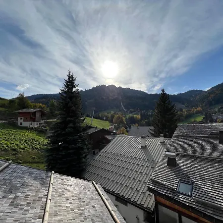 Ours Polaire Bel Village Et Pistes * La Clusaz